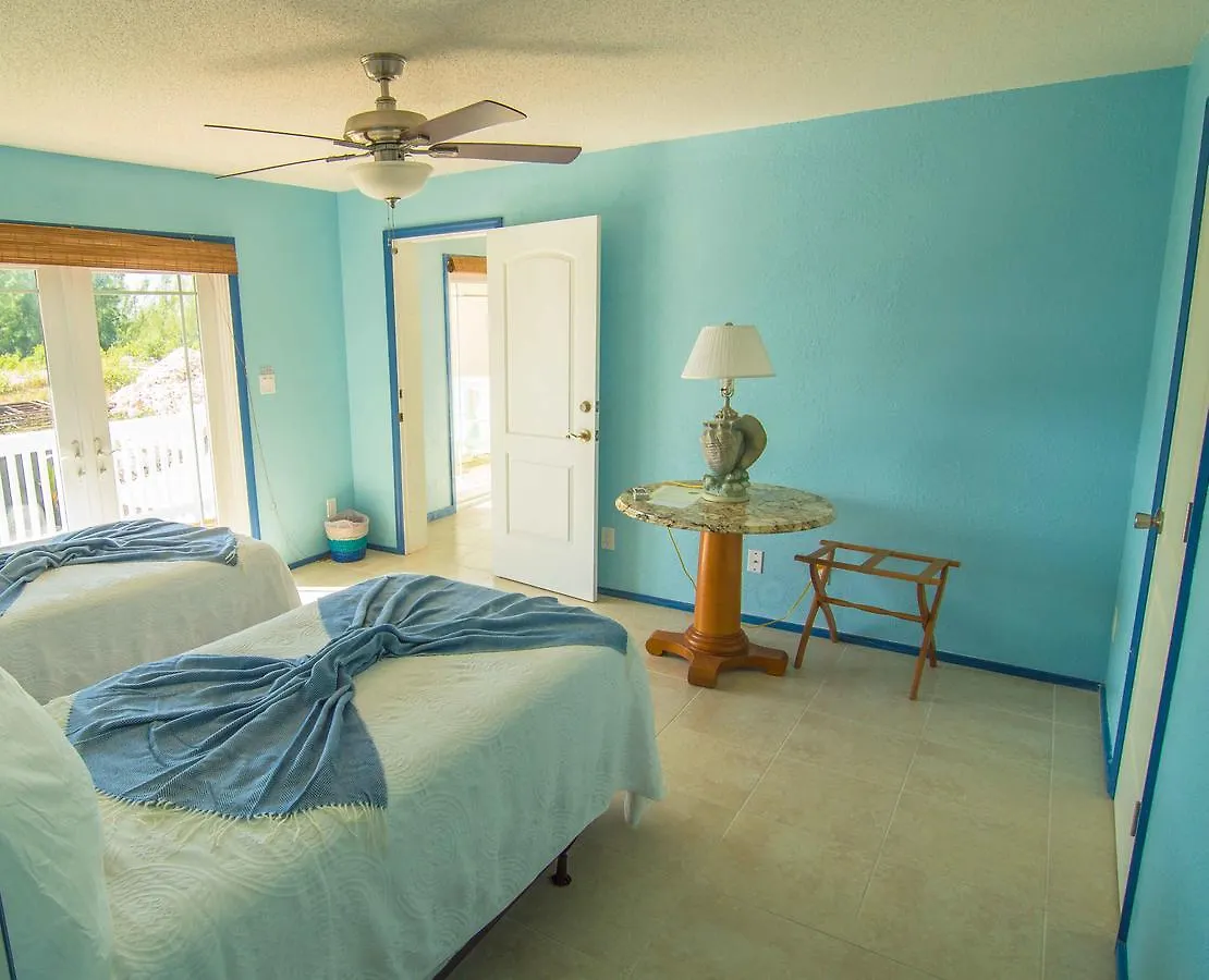 Hotel Embrace Resort Staniel Cay