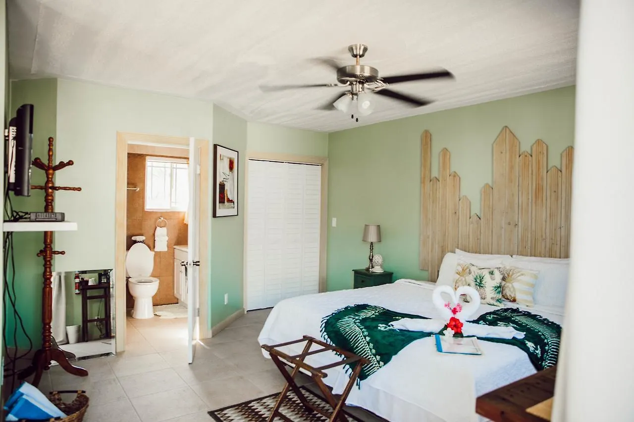 Embrace Resort Staniel Cay Bahamas